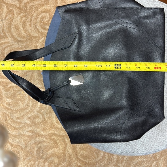 Furla Black Leather Handbag - Picture 4 of 6